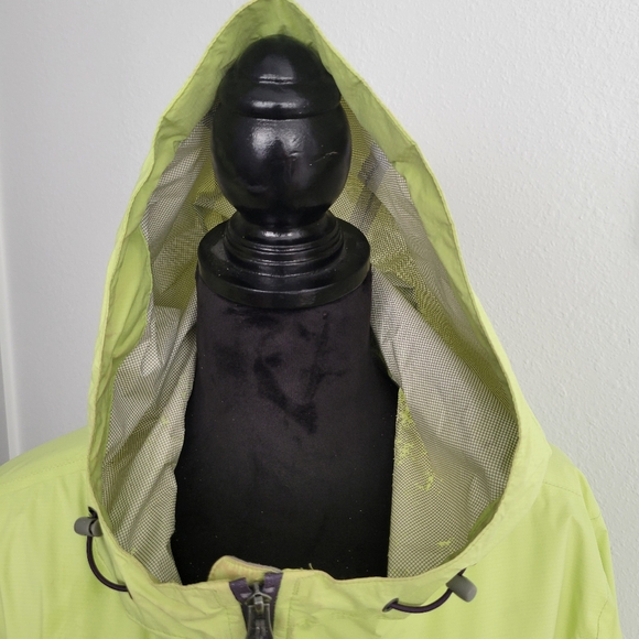 Eddie Bauer WeatherEdge Rain Jacket - Picture 3 of 16